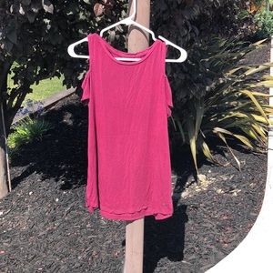 AE* Maroon cold cut shoulder Women’s top